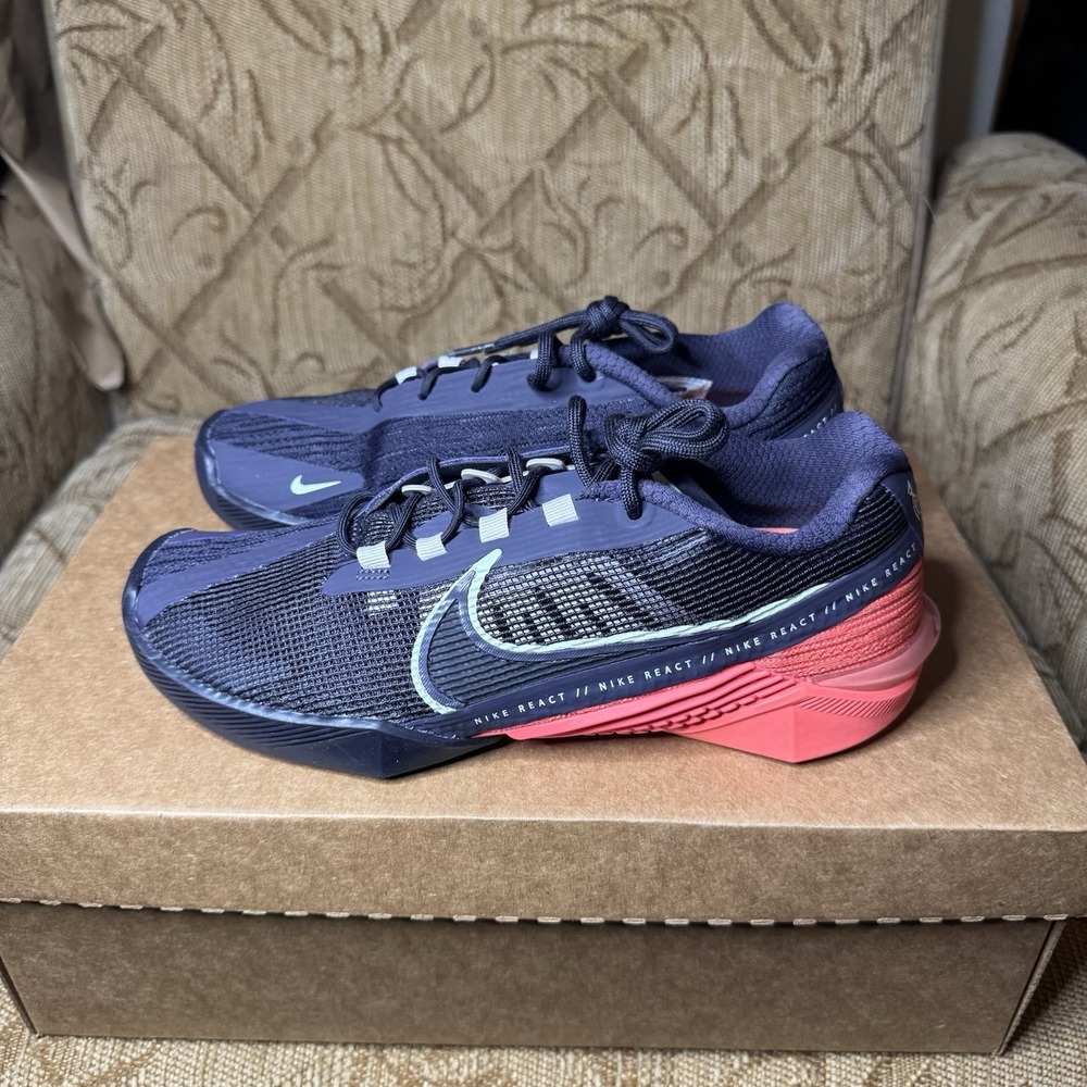 Nike Women's Size 7.5 React Metcon Turbo Training Shoe Purple CT1249-558 Great‎